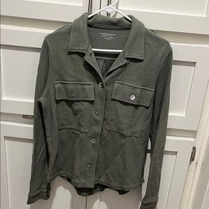 Women's Magestic Green Jacket no size tag!
